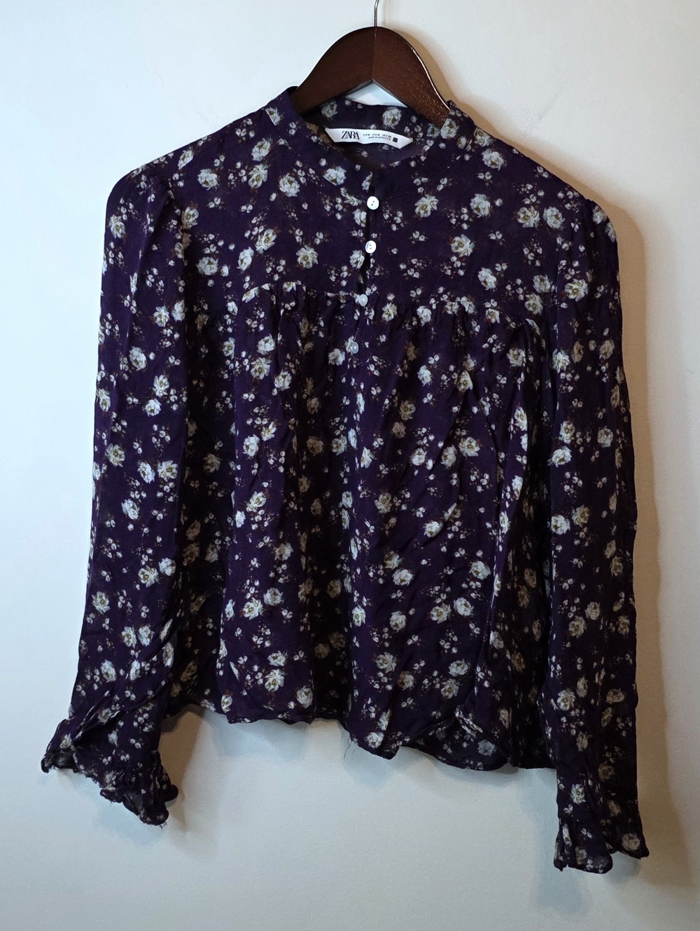 Zara Purple Floral Wool Viscose Blend Ruffle Cuffs Quarter Button Size Medium